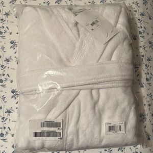 Lacoste Robe (Never worn)